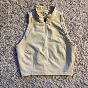 Oner Active Timeless Half Zip Crop Tank
